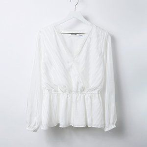 Do+Be White Long Sleeve Blouse